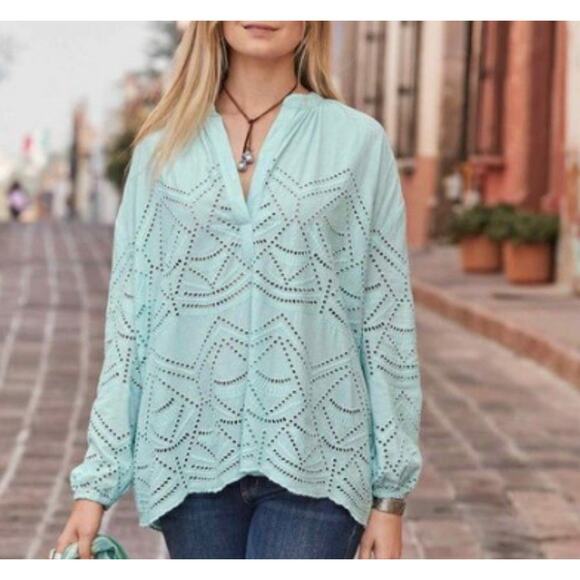 Sundance Eyelet Top - Picture 1 of 9